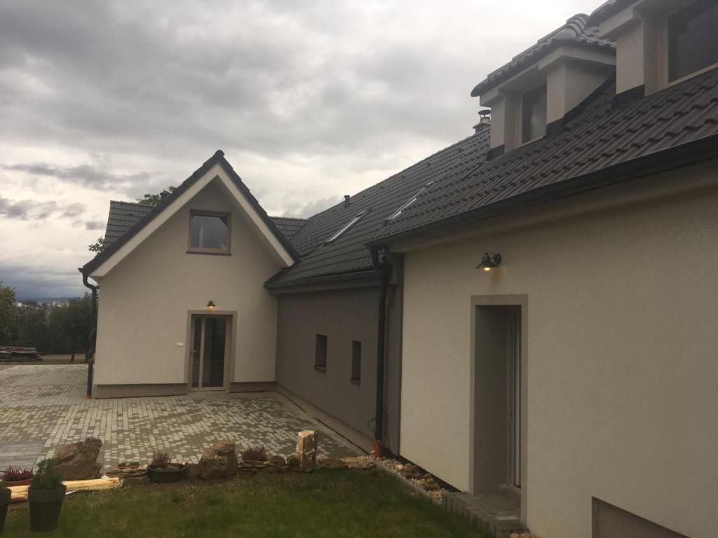 Chalupa Na Samote S Virivkou Tábor Exteriör bild